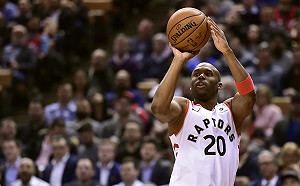 NBA／暴龍正式簽下替補後衛  林書豪出賽時間恐被壓縮(影)