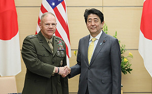 安倍晤美海軍陸戰隊司令  推普天間遷邊野古達共識