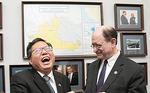 王浩宇給鄭文燦四句建言  柯、韓兩市長意外中槍