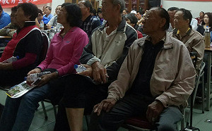 日夜溫差大稻榖易生病  防治講習會助農一臂之力