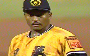 (影)比賽中怒丟主審　20年後巴比諾澄清：只是想把球還給球僮