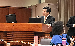 日本納教科書　藍委逼問釣魚台定位　潘文忠：屬我國領土