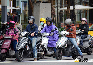 北部低溫剩17度　入夜另波降雨來襲