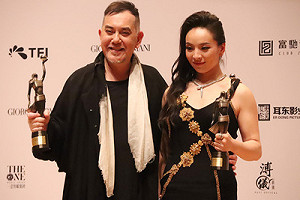 黃秋生勇奪香港金像獎影帝  曾美慧孜拿下影后