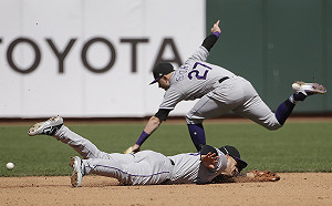 MLB／隊友無安打比賽破功　他心碎了無痕(影)