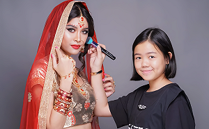 女孩從小立志當化妝師　12 歲生日「買 BMW 送自己」