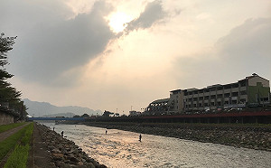 跟好天氣說掰！明起全台有雨到下週