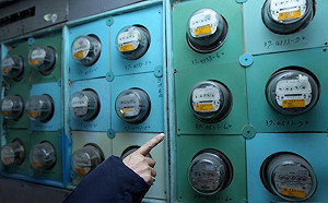 氣溫飆高35度　用電量再創紀錄　破歷年4月新高