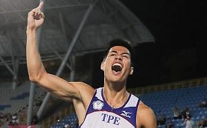 楊俊瀚領軍！中國隊400接力踩線獎牌取消　中華隊首奪銀