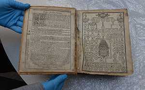 匹茲堡殺雞用牛刀  請動FBI尋回404歲《日內瓦聖經》