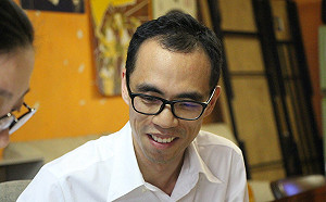 十年磨一劍！香港中學教師真名出版六四新書  不怕成「逃犯」