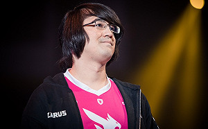 HCT世界總決賽》就差一點！Roger惜敗Bloodyface落敗部