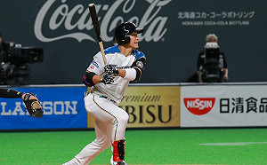 日職／王柏融續扛五棒DH　首打席就射牆安打送回2分