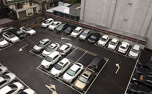 久佔停車格要當心！北市停超過30天就拖吊