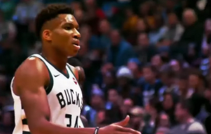 NBA／公鹿兩大板凳暴徒殺出　字母哥準大三元撞翻綠軍