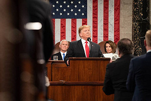 400美前檢察官：若沒總統保護傘 川普恐吃官司