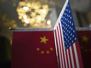(影) 美國再加徵關稅! 中國市場四面楚歌 : 企業倒閉、百貨公司人去樓空