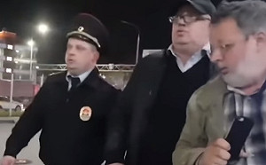 (影)俄航空難死傷重 大叔硬要拿行李延誤乘客逃生