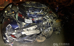 國道3號竹南段4車追撞  釀2死4傷