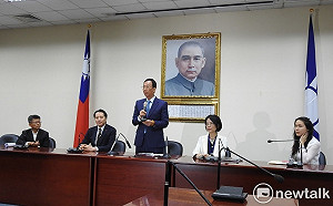 楊秋興加入團隊？ 郭台銘：需要南部人安排地方參訪