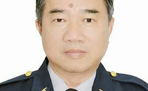 高市員警未經申請出國33次 記兩大過免職