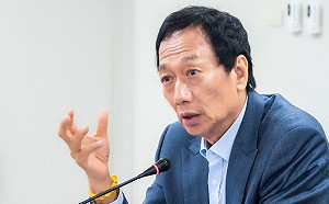 柯P控北市府遭竊聽 郭台銘：不奇怪 政治不要被政治服務