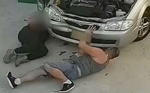 好心被蛇咬！熱心男幫19歲妹修車被告性侵入獄(影)