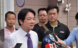 賴清德：要當市長、總統、閣揆  擔心韓國瑜太忙了