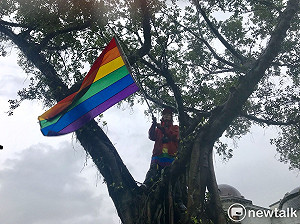 同婚拚三讀》同婚法案最後一哩路！支持者擠爆立院周邊：我們要結婚