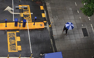 會考日記得帶傘！全台悶熱高溫上看33度 午後留意雷陣雨