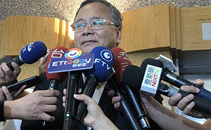 遠航總座李梓煌出面  坦承航班取消處理太粗糙