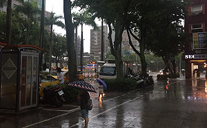 易有午後雷雨 留意冰雹、強陣風等劇烈天氣現象