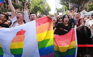 同婚將上路！職場性別刻板印象深　三大職業仍難出櫃