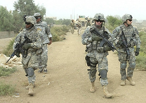 美國伊朗間情勢緊張　伊拉克總理出言警告：中東地區恐將開戰