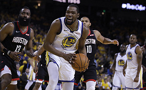 NBA／因傷高掛免戰牌沒閒著　KD打臉記者裝熟