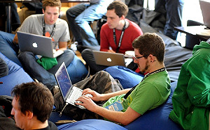 竹科男的另一半都是「超正校花」？　過來人揭殘酷真相