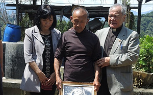 白色恐怖原民受害者伍保忠 客死異鄉67年終歸南投伴長子長眠