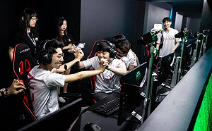 《鬥陣特攻》泰國天才少年Patiphan加盟TLN 台灣選手inin77離隊