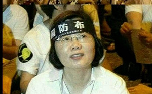 控館長7項前科 李天鐸沉默一週這樣回應…