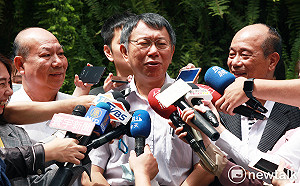 柯建銘斷言柯P會選？　柯文哲：他又不是我肚子裡的蛔蟲