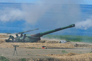 良影一二》漢光35號演習女砲班展現巾幗英雄氣魄