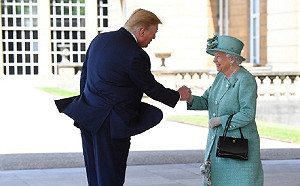 川普來了！英女王親迎鳴禮砲　抗議團體明串聯嗆聲