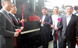 通車百年限定！搭郵輪式蒸汽火車探花東秘境