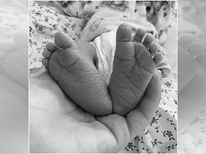 馬國前元首不愛江山愛美人 退位後喜獲麟兒