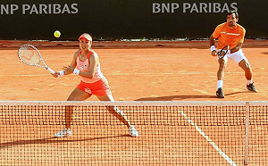 網球／拚9連勝！詹詠然組合和頭號種子爭冠軍賽門票(影)