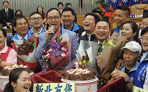 朱立倫侯友宜同慶生　自評最大特點「都非常怕老婆」