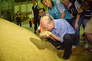 韓國瑜痛批綠色執政：把台灣前途決議文看得比人民生活更重要