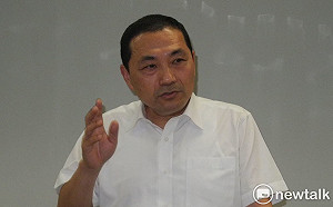 侯友宜生氣了！不滿陣頭連日鬥毆 怒拔淡水警分局長官位