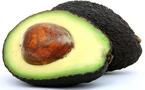 搶匪僅用「酪梨」 5天大搶2間銀行得手數十萬