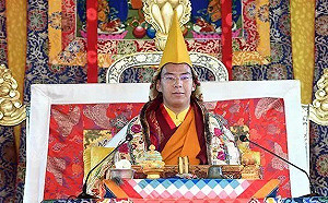 中國漢班禪首度出國訪問  大讚「祖國與中共偉大」